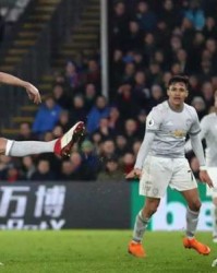  阿森纳下半场发力逆转水晶宫保持不败