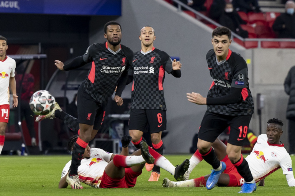 有梦你就来- 莱比锡红牛防守漏洞频现，主帅紧急调整战术体系  